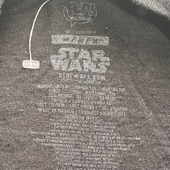 Funko Pop The Mandalorian T-shirt BABY YODA Mens Size M Black Tee - Picture 6 of 7